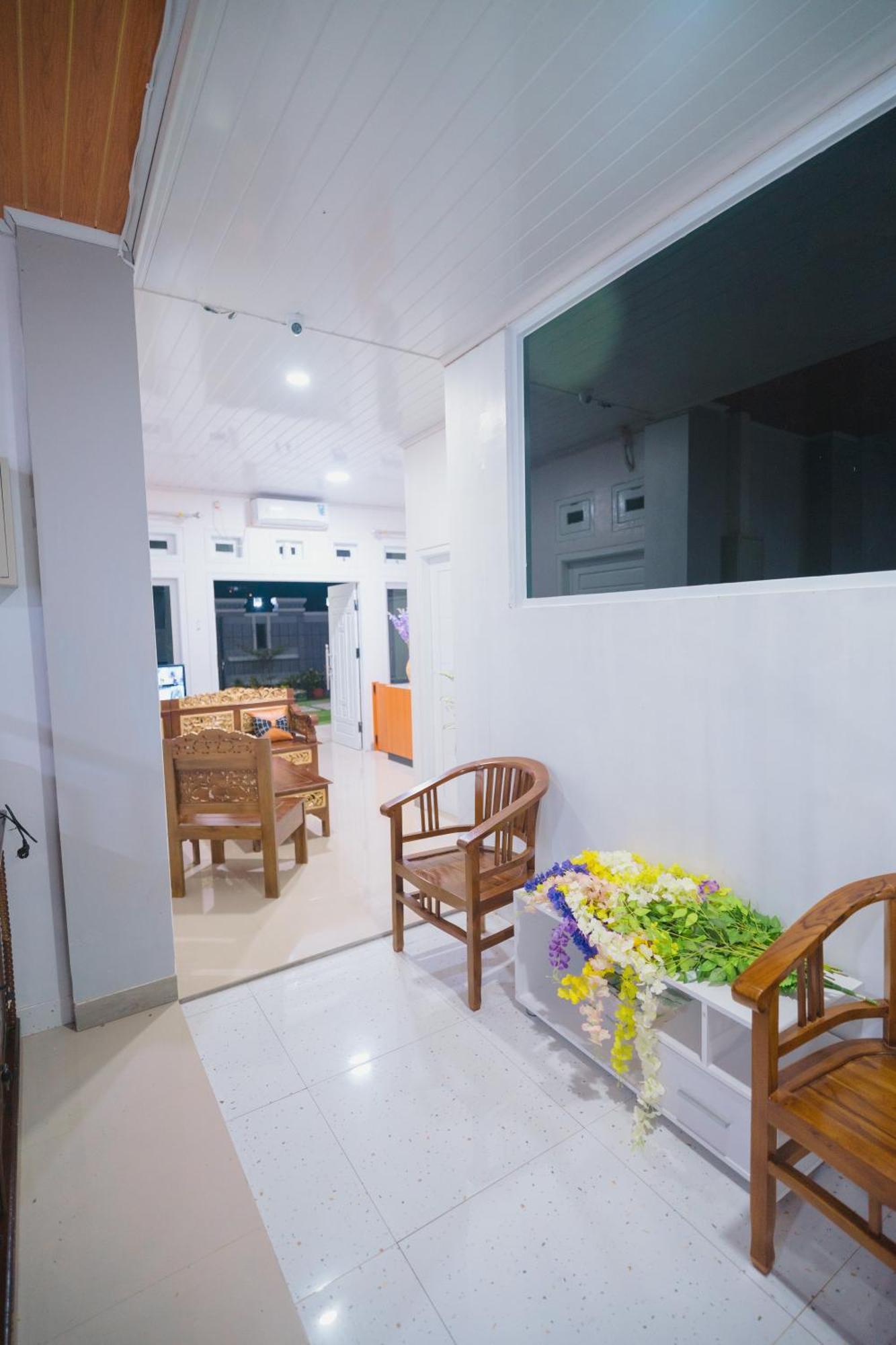 La Geiro Villa Labuan Bajo Zewnętrze zdjęcie