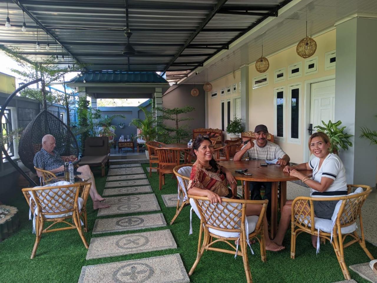 La Geiro Villa Labuan Bajo Zewnętrze zdjęcie
